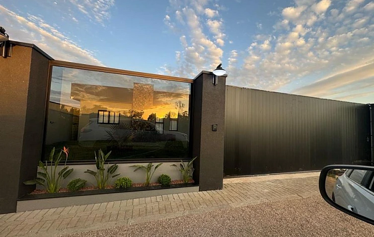 Casa a Venda
