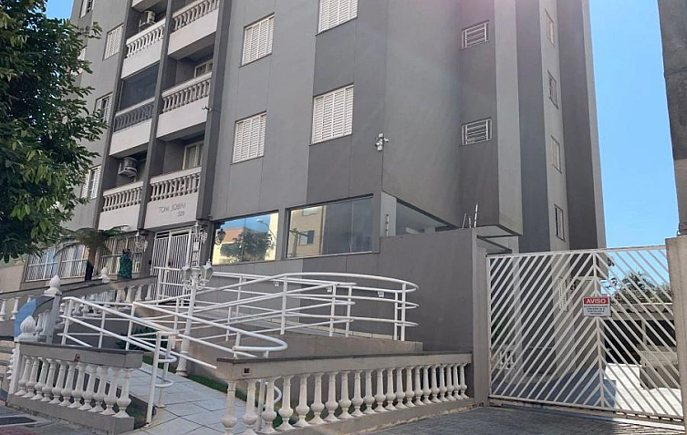 Apartamento - Venda no bairro Vila Larsen 1 - Londrina - PR