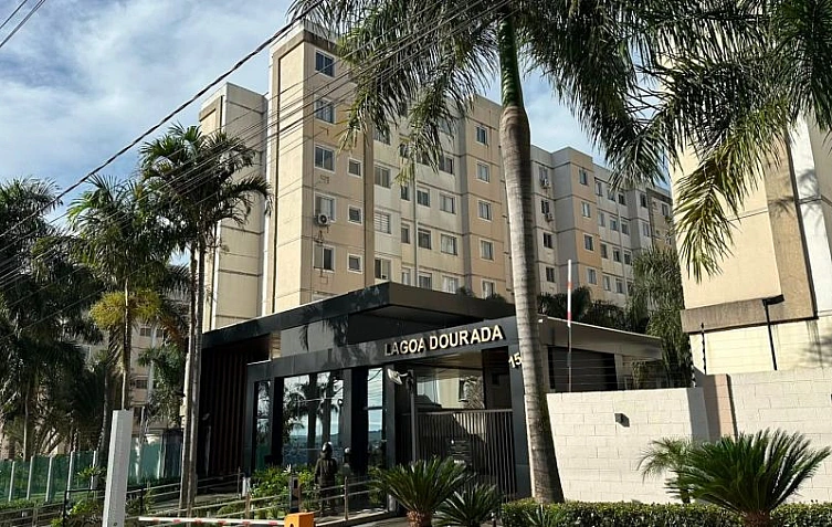 Apartamento � Venda no bairro Gleba Ribeir�o Limeiro - Londrina - PR