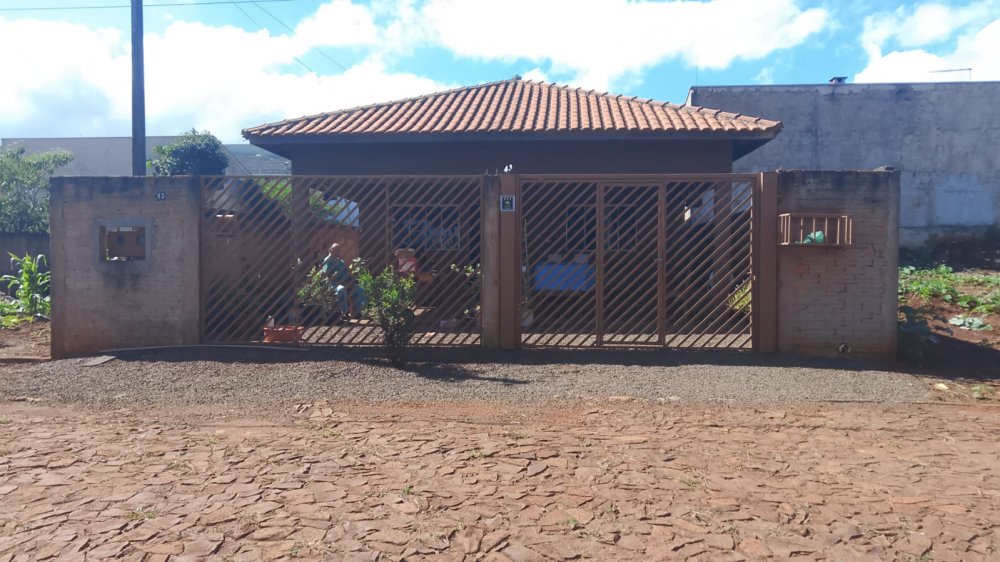 Casa - Venda - Conjunto Neooly Maduenho - Congonhinhas - PR